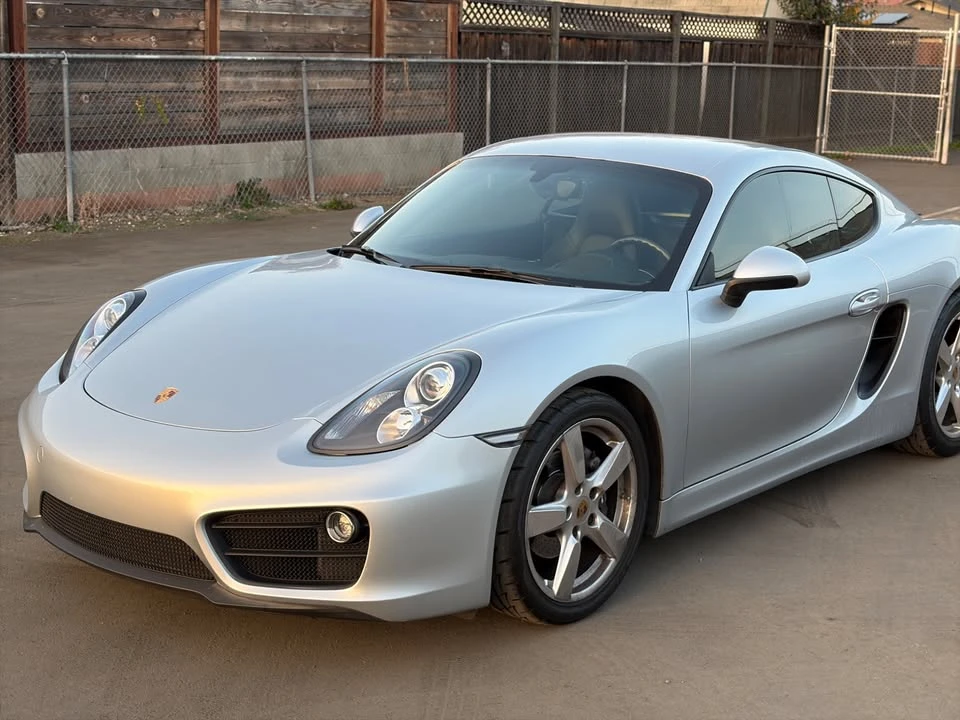 2015 Porsche 981 Cayman - Image 9 of 18