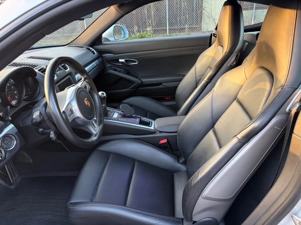 2015 Porsche 981 Cayman - Image 12 of 18