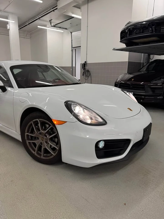 2015 Porsche 981 Cayman - Image 2 of 11