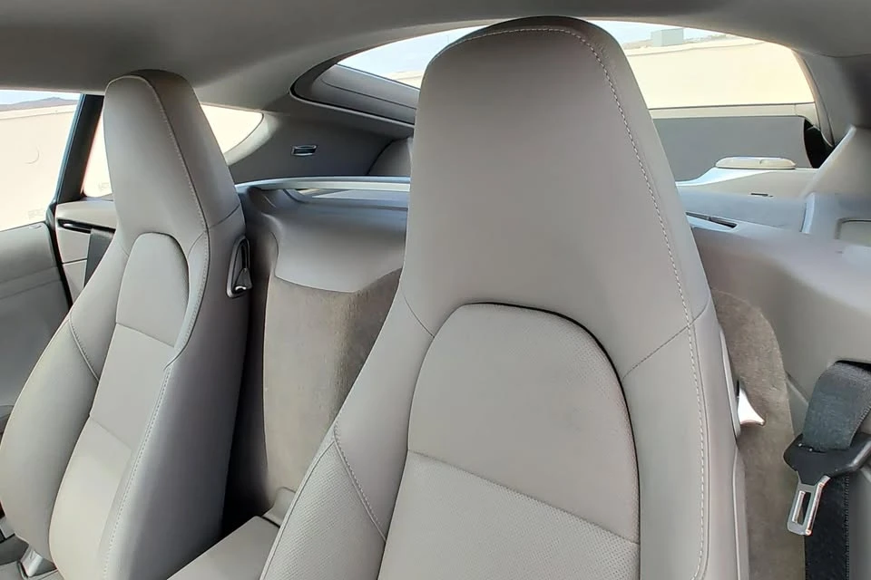 2015 Porsche 981 Cayman - Image 3 of 8