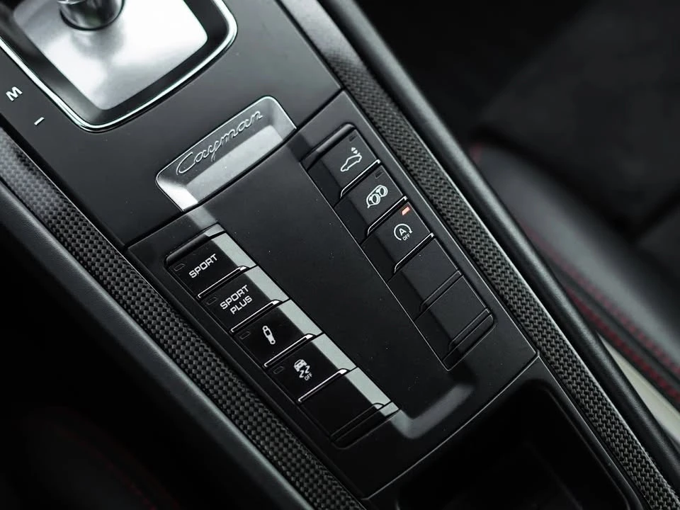2015 Porsche 981 Cayman GTS - Image 6 of 15