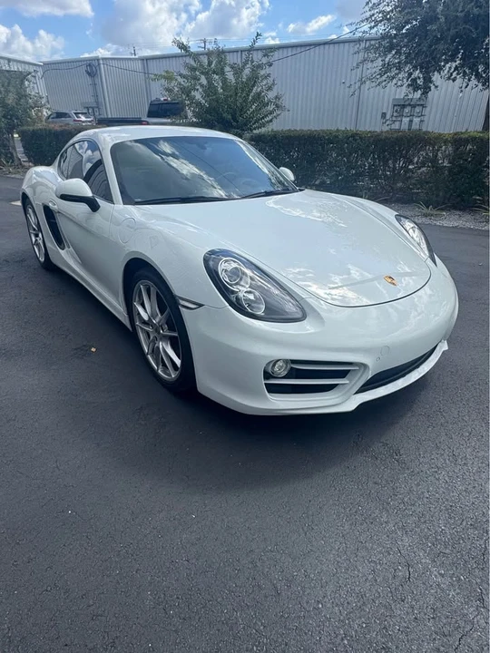 2015 Porsche 981 Cayman - Image 2 of 12