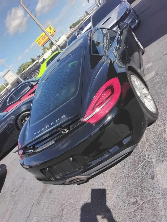 2015 Porsche 981 Cayman - Image 5 of 7