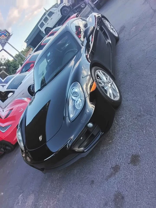 2015 Porsche 981 Cayman - Image 2 of 7