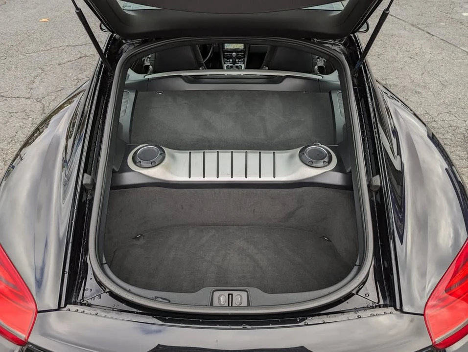 2015 Porsche 981 Cayman - Image 17 of 18