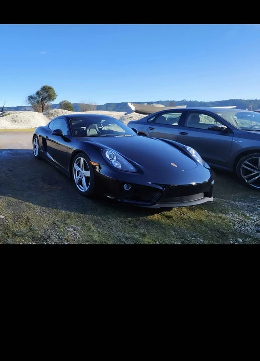 2015 Porsche 981 Cayman - Image 5 of 9
