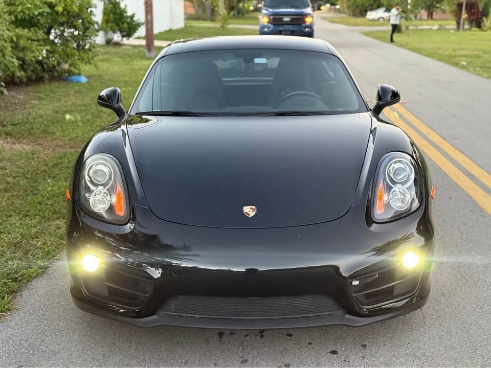 2015 Porsche 981 Cayman - Image 10 of 13