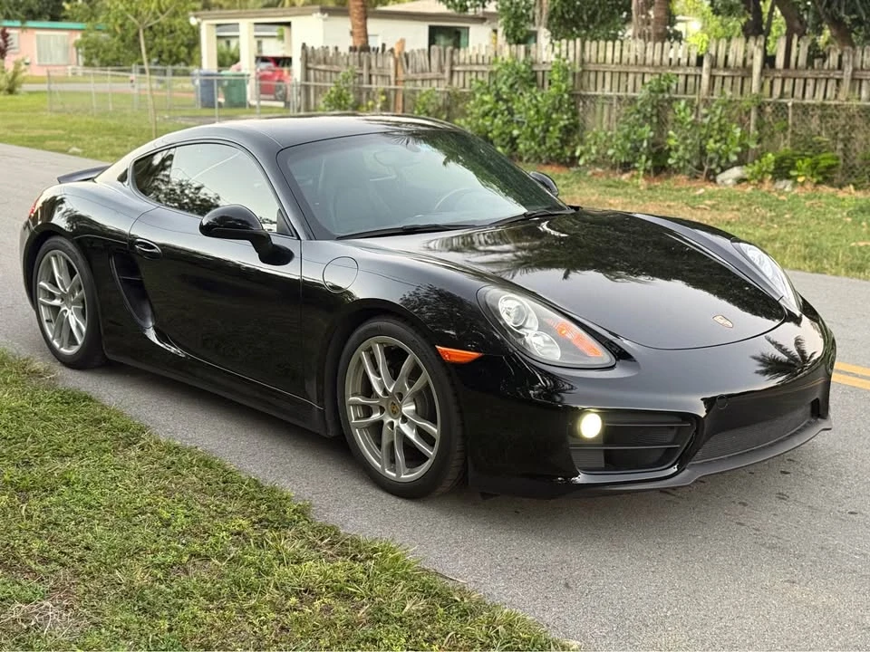 2015 Porsche 981 Cayman - Image 8 of 13