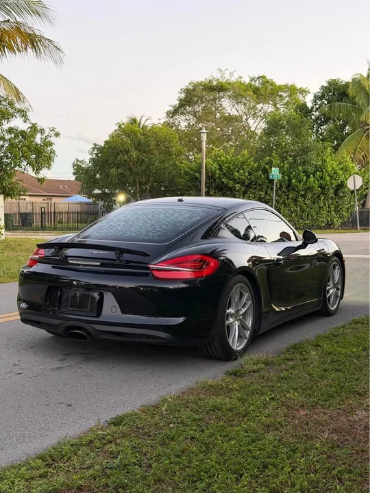 2015 Porsche 981 Cayman - Image 6 of 10