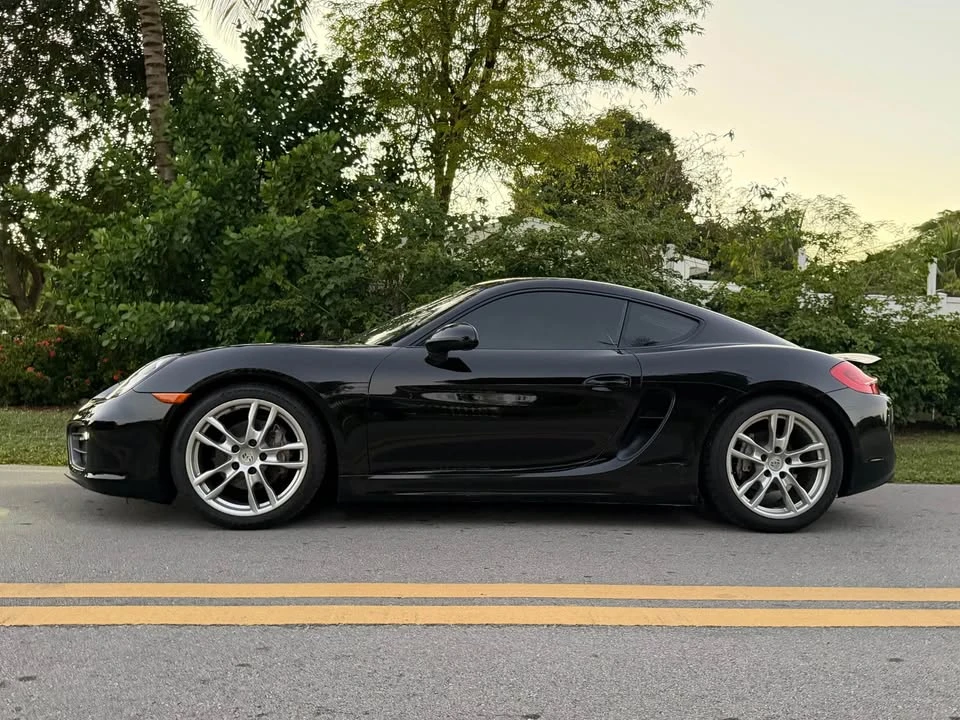 2015 Porsche 981 Cayman - Image 5 of 10