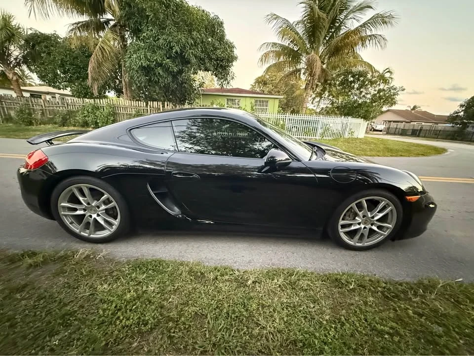 2015 Porsche 981 Cayman - Image 7 of 13