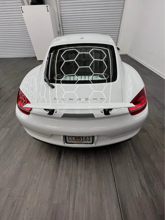 2015 Porsche 981 Cayman - Image 4 of 16