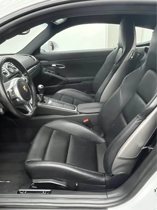 2015 Porsche 981 Cayman - Image 10 of 16