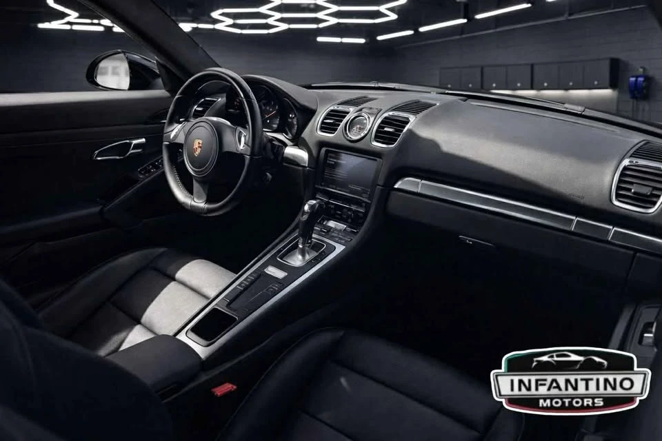 2015 Porsche 981 Cayman - Image 4 of 5