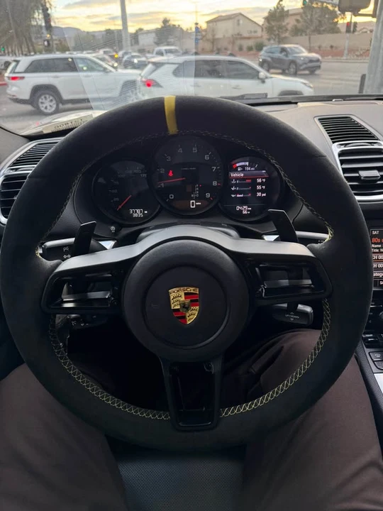 2015 Porsche 981 Cayman - Image 5 of 8