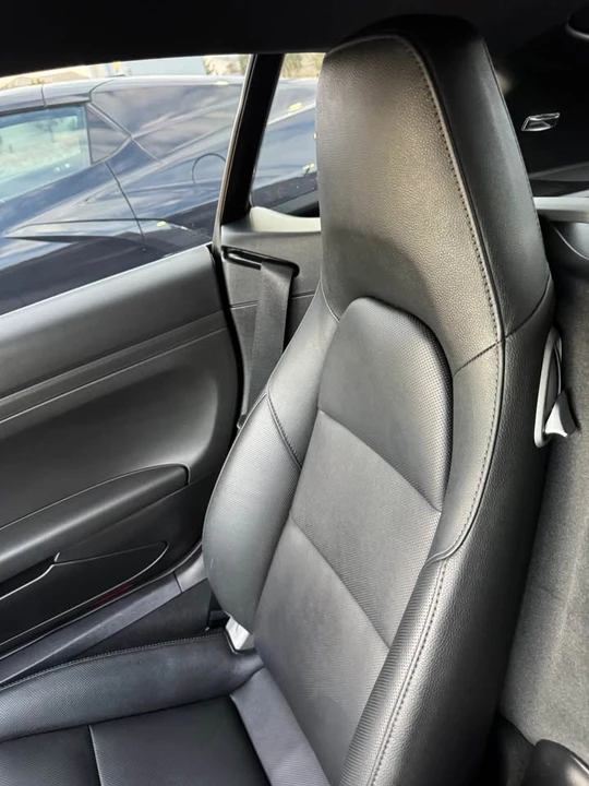 2015 Porsche 981 Cayman - Image 7 of 8