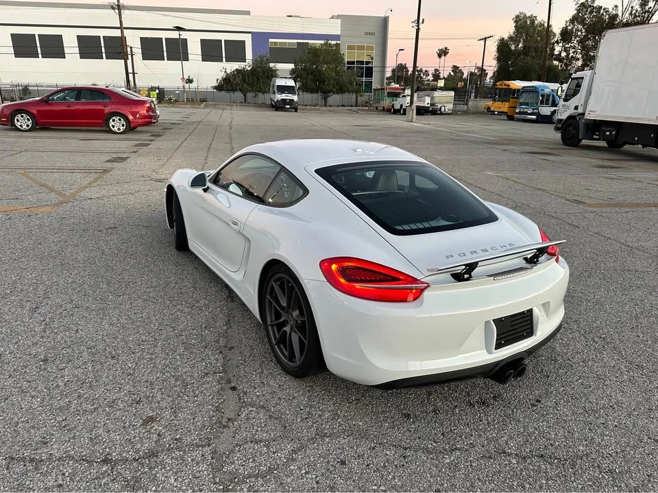 2015 Porsche 981 Cayman - Image 4 of 19