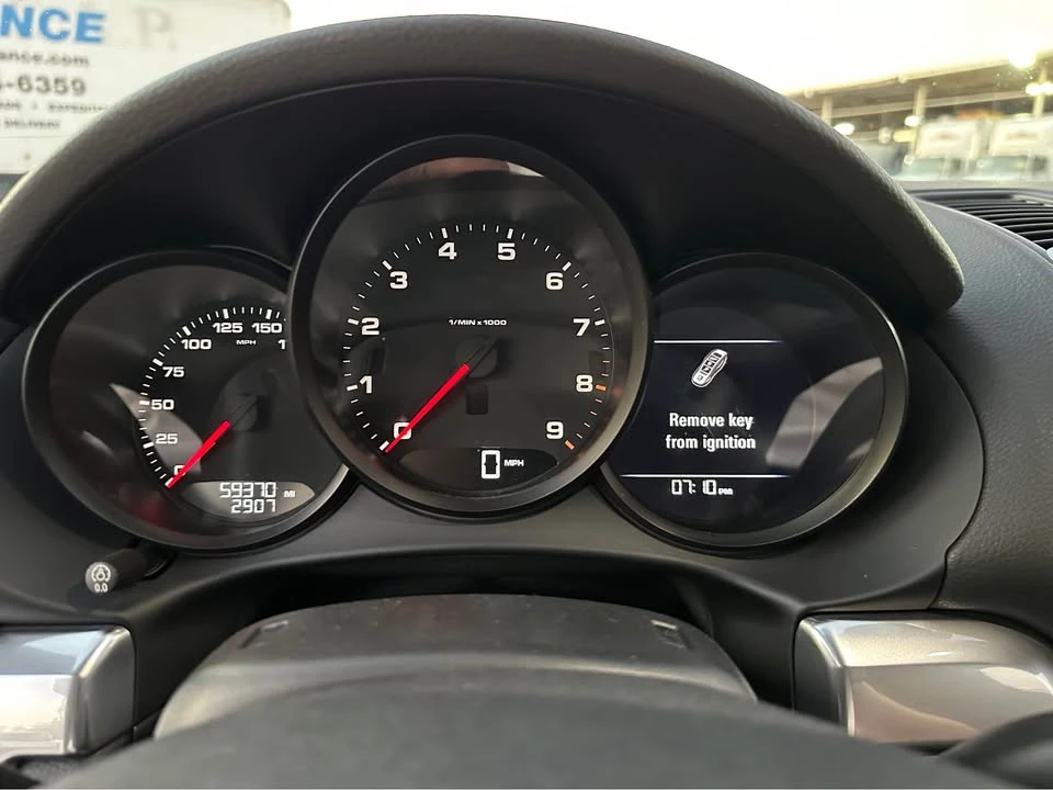 2015 Porsche 981 Cayman - Image 14 of 19