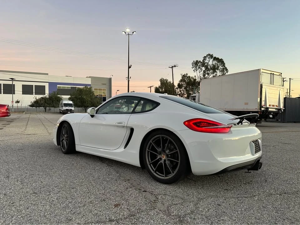 2015 Porsche 981 Cayman - Image 3 of 19