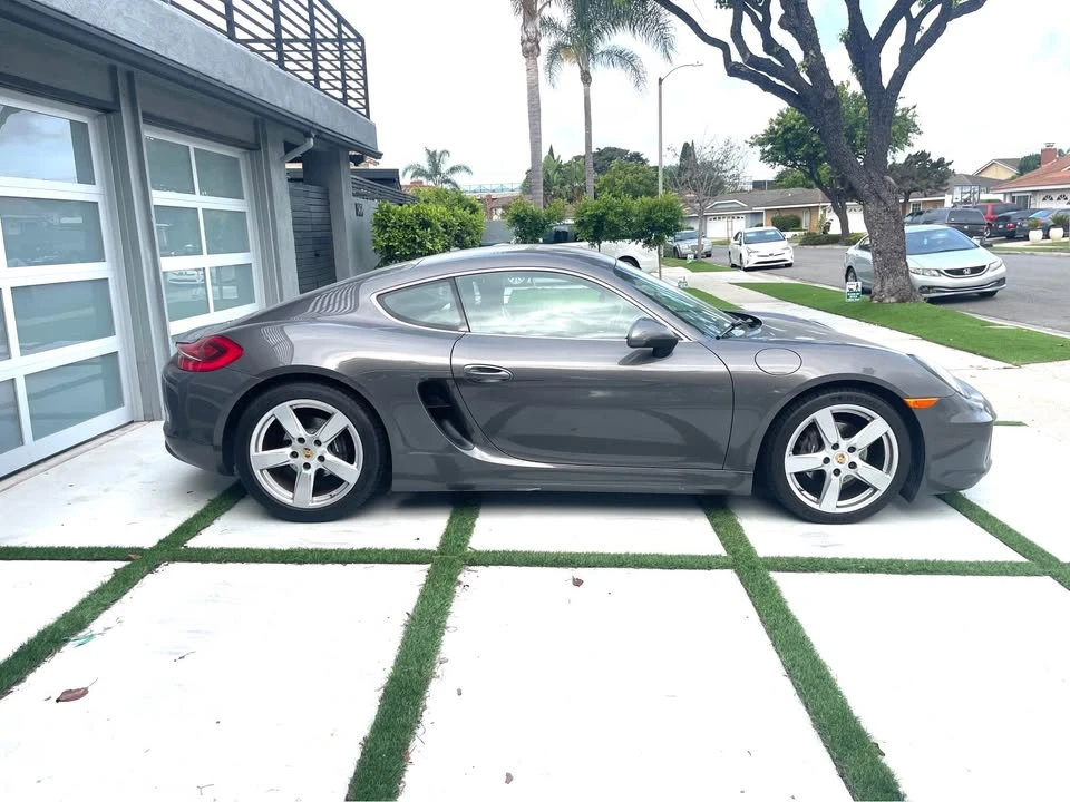 2015 Porsche 981 Cayman - Image 4 of 12