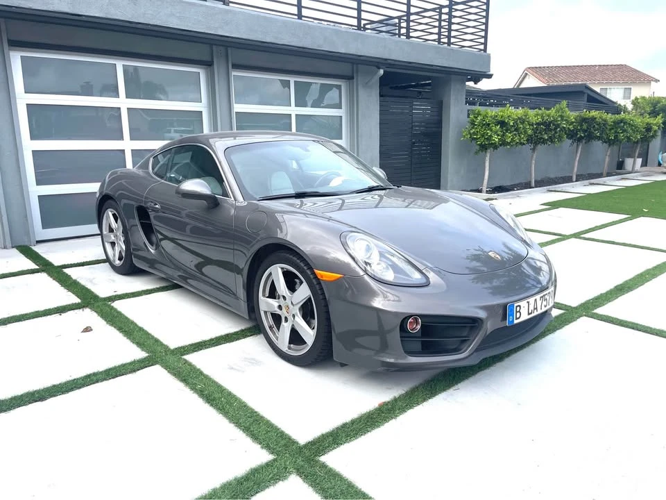2015 Porsche 981 Cayman - Image 3 of 12