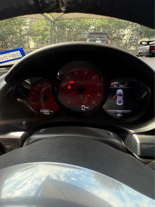2015 Porsche 981 Cayman S - Image 8 of 15