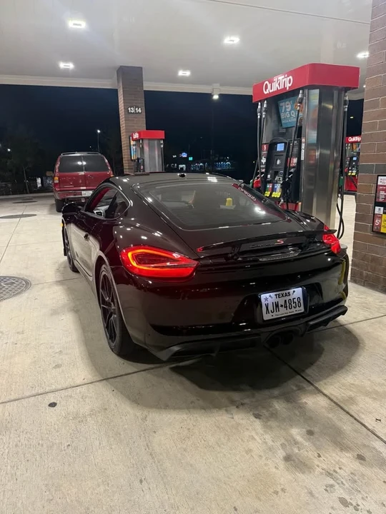 2015 Porsche 981 Cayman S - Image 4 of 15