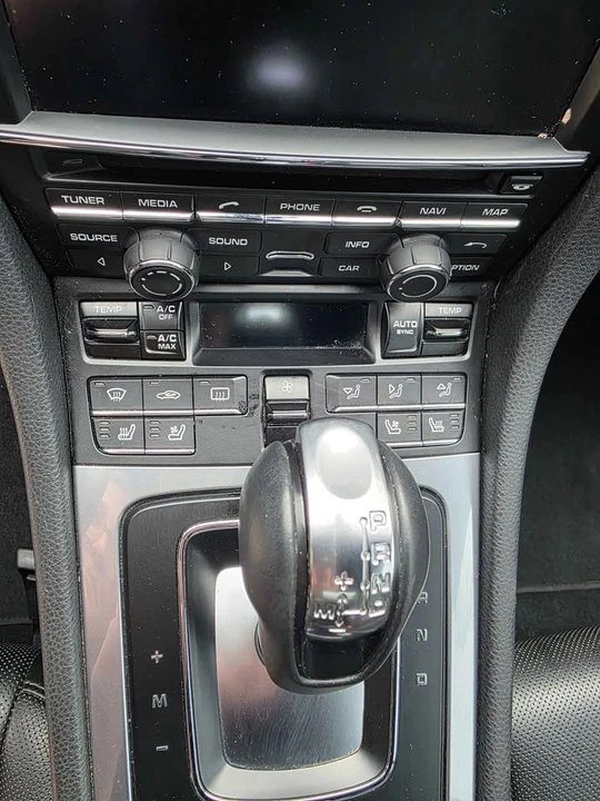 2015 Porsche 981 Cayman S - Image 12 of 15