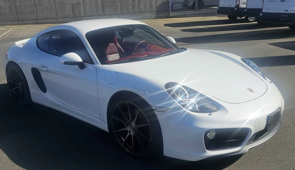 2015 Porsche 981 Cayman - Image 4 of 20