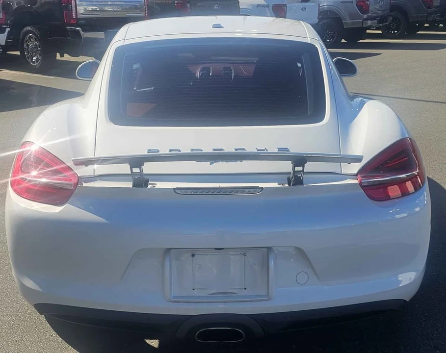 2015 Porsche 981 Cayman - Image 7 of 20