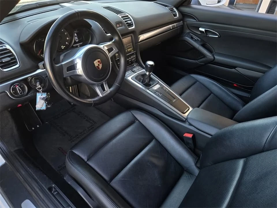2015 Porsche 981 Cayman - Image 4 of 10