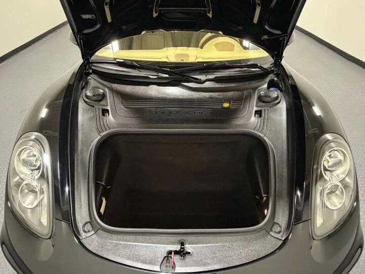 2015 Porsche 981 Cayman - Image 11 of 15