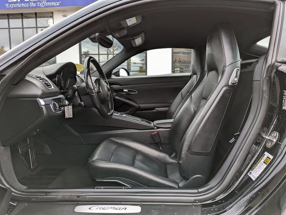 2015 Porsche 981 Cayman - Image 8 of 14