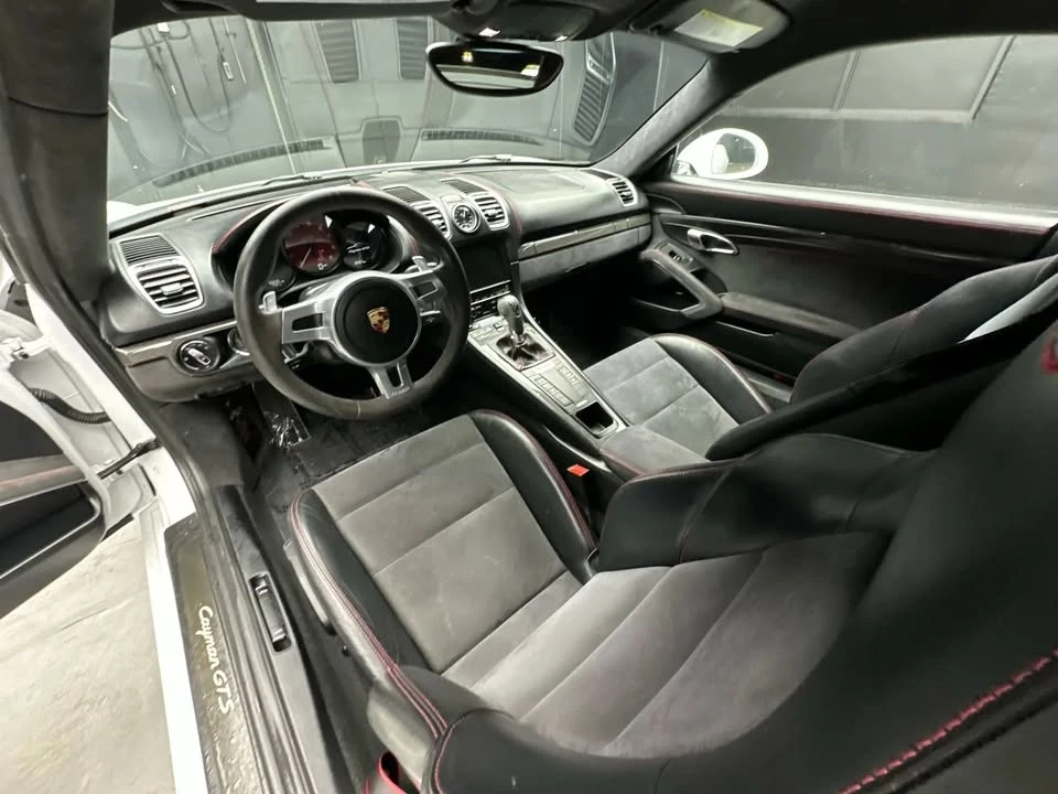 2015 Porsche 981 Cayman GTS - Image 12 of 19