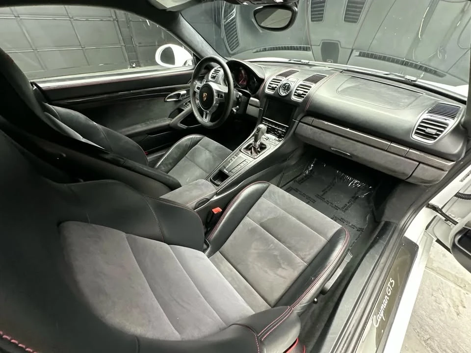 2015 Porsche 981 Cayman GTS - Image 14 of 19