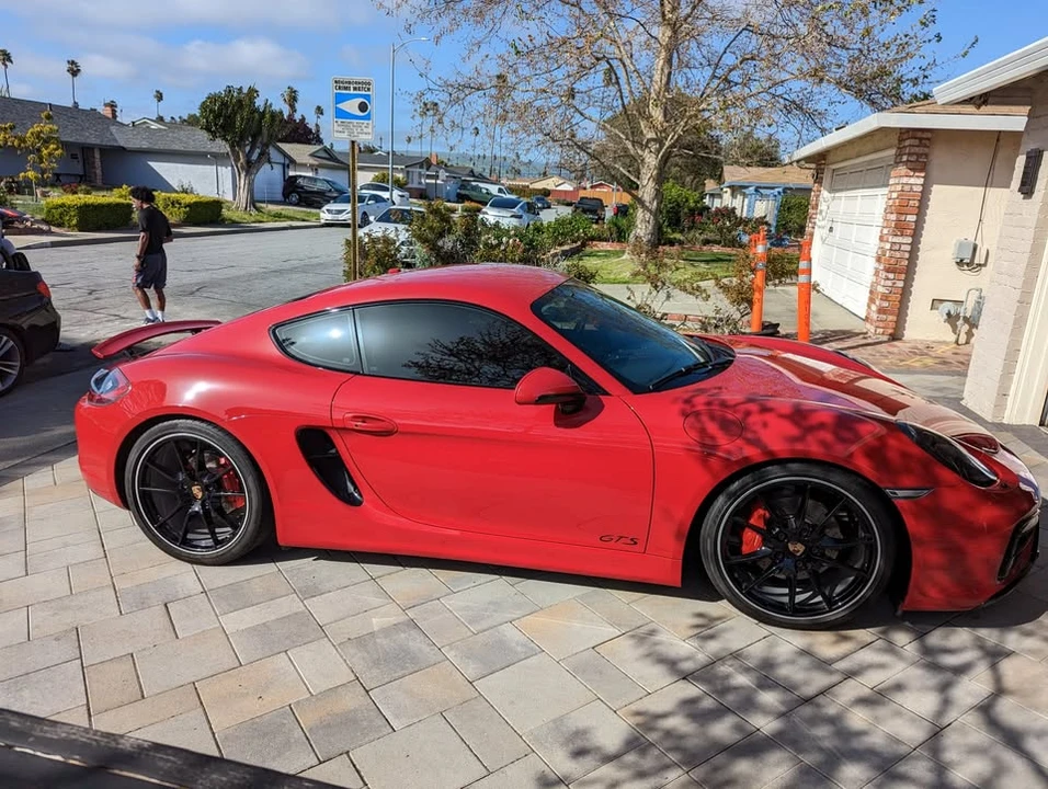 2015 Porsche 981 Cayman GTS - Image 7 of 12