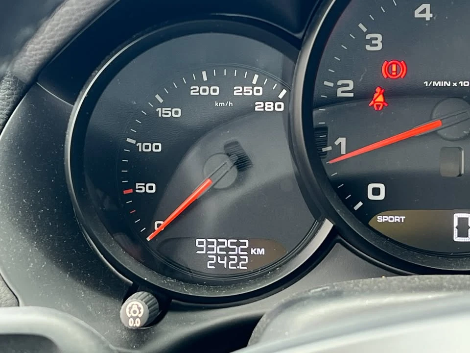 2015 Porsche 981 Cayman - Image 13 of 15