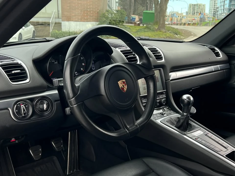 2015 Porsche 981 Cayman - Image 11 of 15