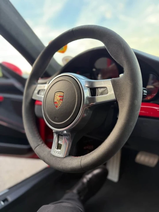 2015 Porsche 991 GT3 - Image 8 of 10