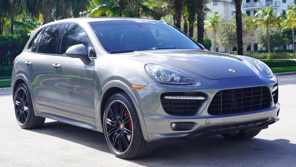 2015 Porsche 958 Cayenne GTS - Image 3 of 18