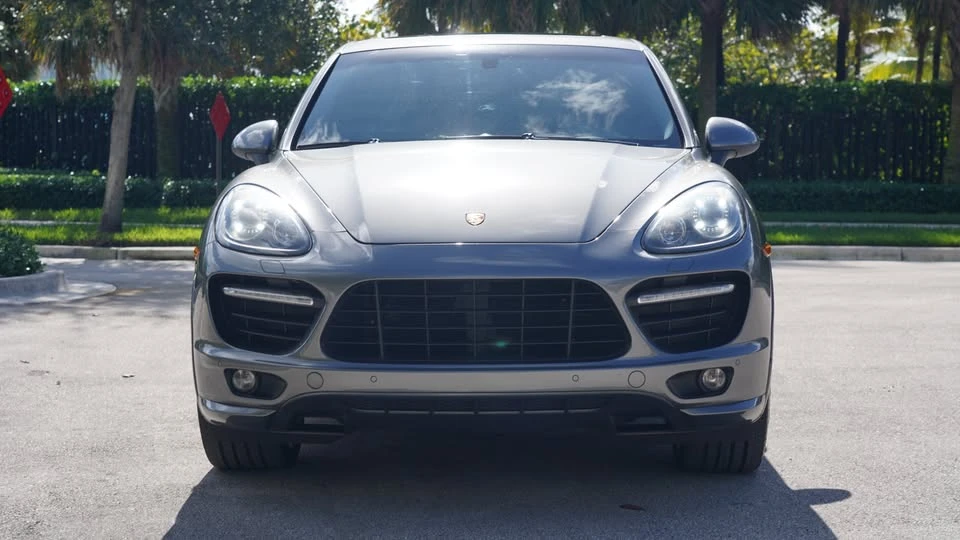 2015 Porsche 958 Cayenne GTS - Image 2 of 18