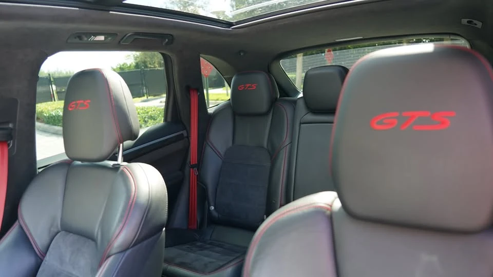 2015 Porsche 958 Cayenne GTS - Image 14 of 18