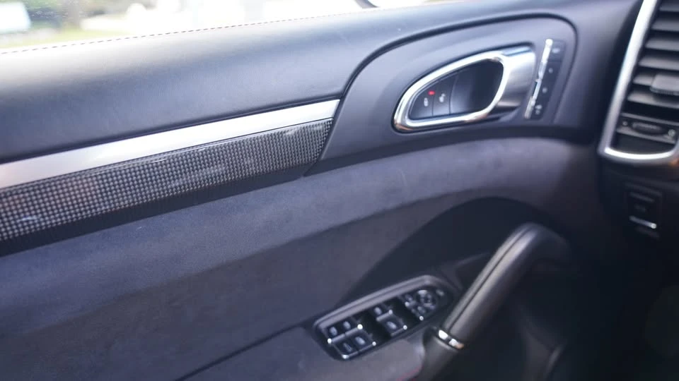 2015 Porsche 958 Cayenne GTS - Image 18 of 18
