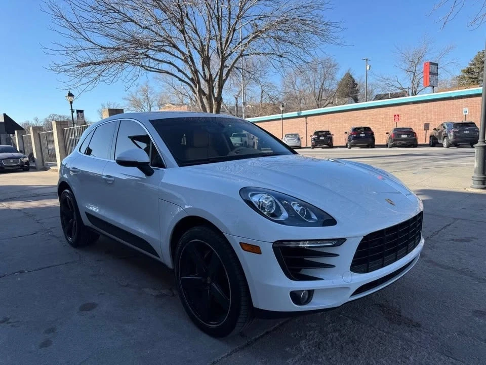 2015 Porsche Macan - Image 3 of 19