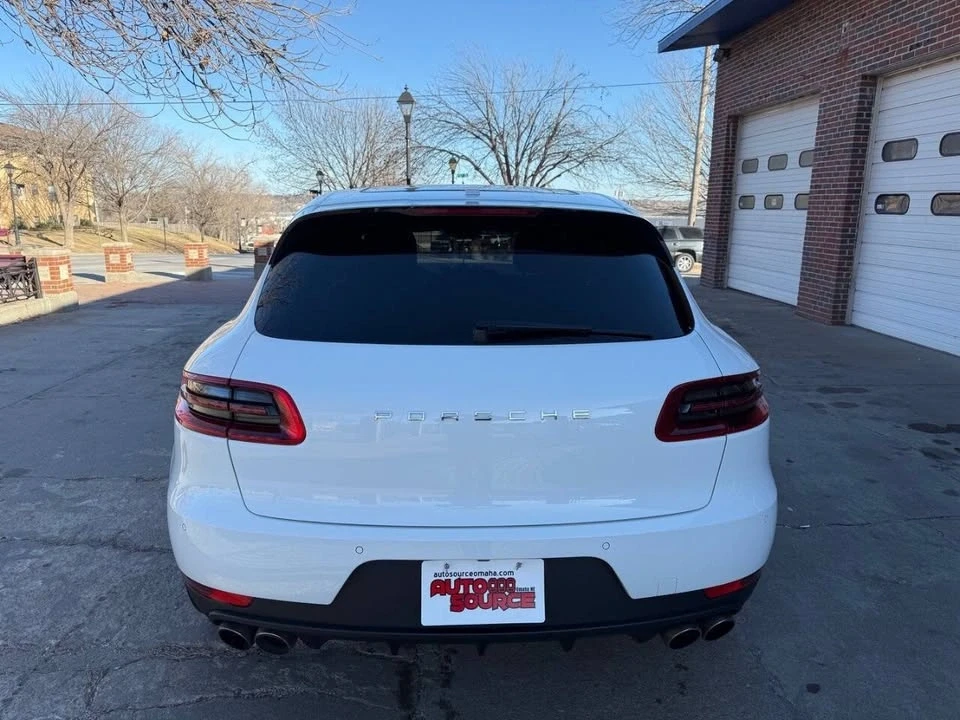 2015 Porsche Macan - Image 6 of 19