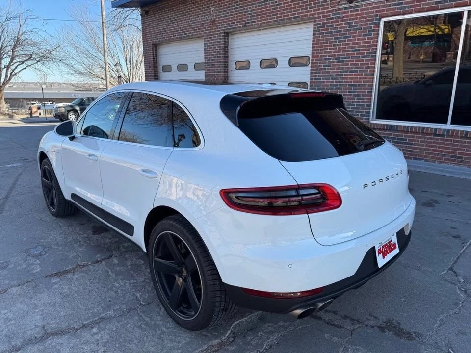 2015 Porsche Macan - Image 7 of 19