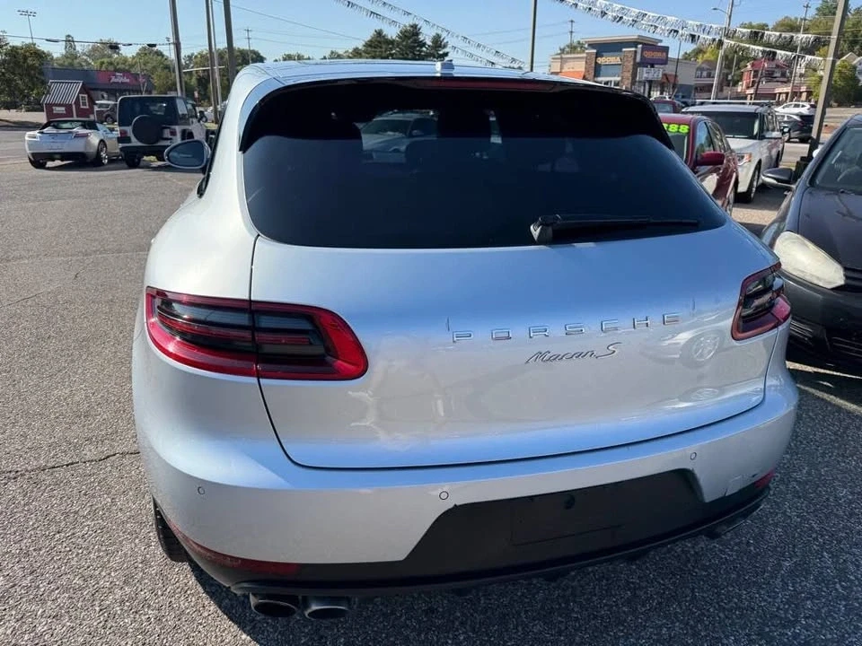 2015 Porsche Macan - Image 12 of 20
