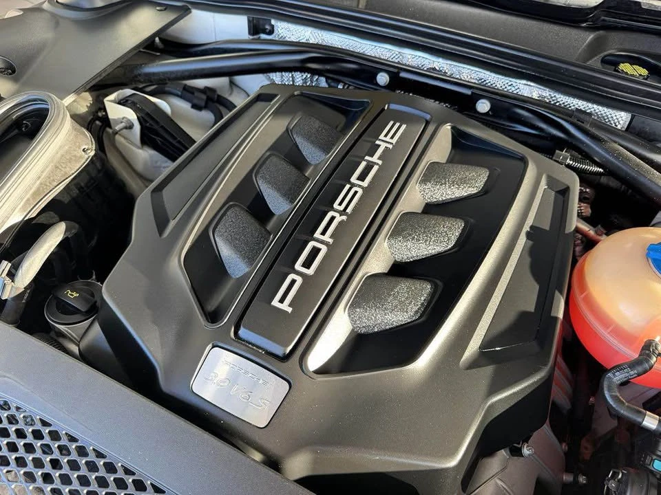 2015 Porsche Macan - Image 19 of 19