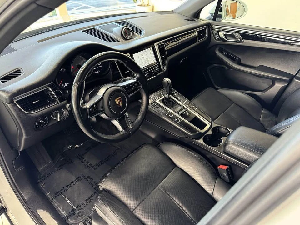 2015 Porsche Macan - Image 8 of 19