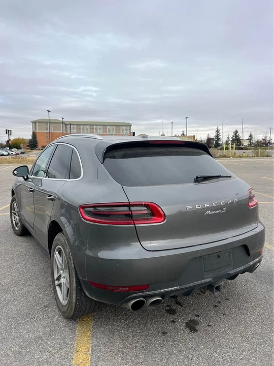 2015 Porsche Macan S - Image 2 of 11